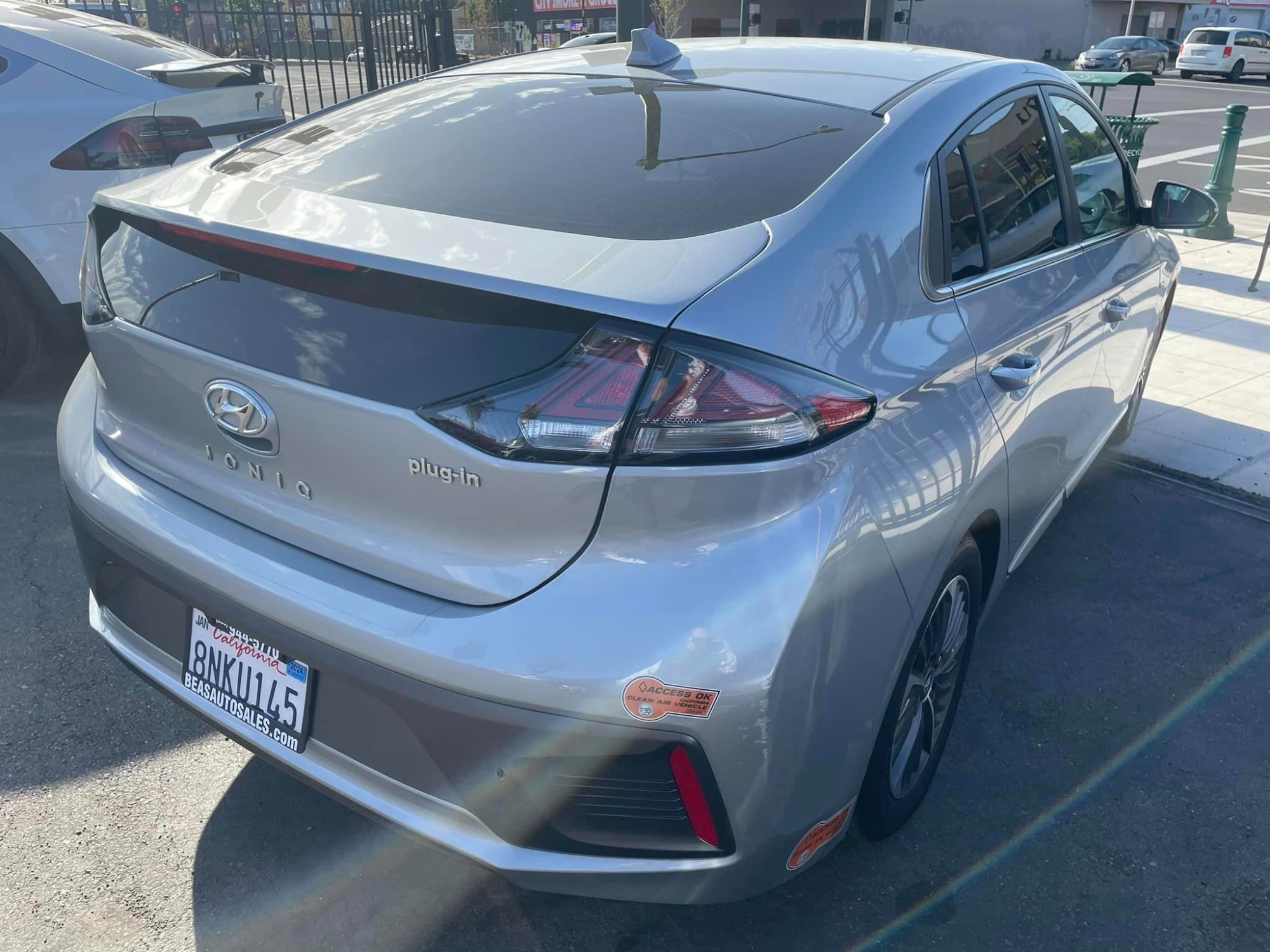 2020 SILVER /GRAY Hyundai Ioniq Plug-In Hybrid (KMHC75LD7LU) , located at 744 E Miner Ave, Stockton, CA, 95202, (209) 944-5770, 37.956863, -121.282082 - PLUS TAXES AND FEES - Photo #14